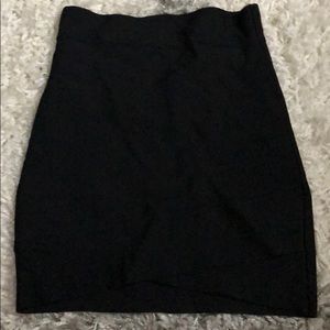 BCBGMAXAZRIA Black bandage/pencil mini skirt